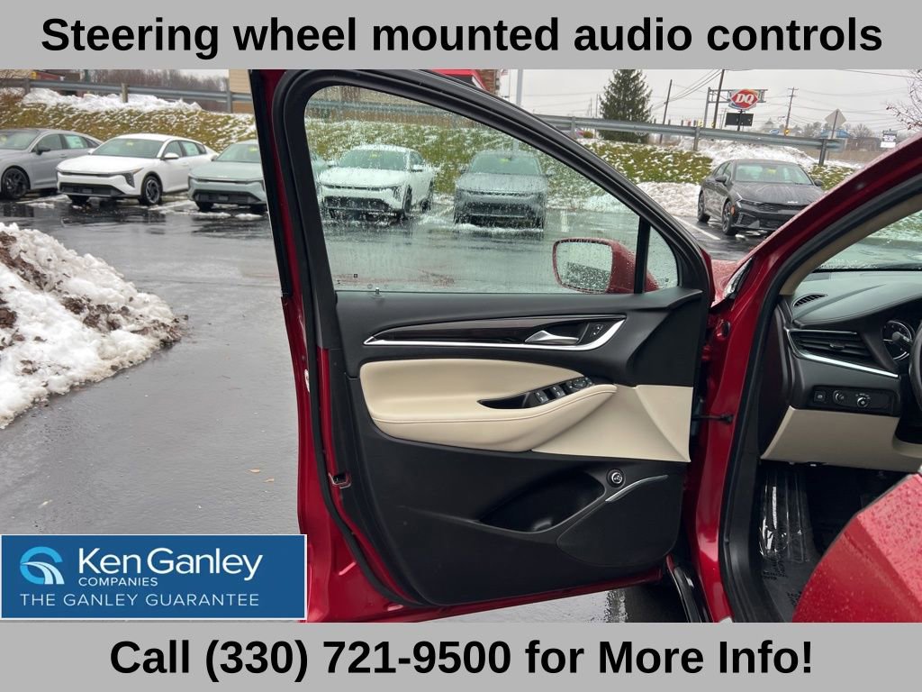 Used 2019 Buick Enclave Essence image 25