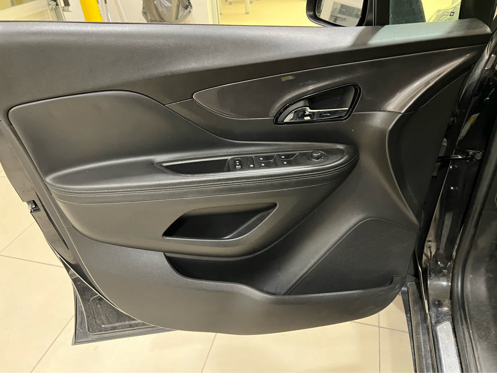 Used 2019 Buick Encore Preferred w/ Safety Package AWD/4WD image 10