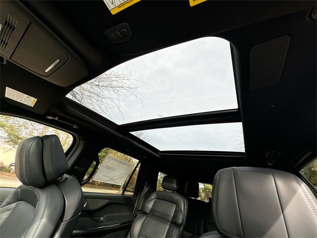 New 2025 Lincoln Navigator Reserve w/ Jet Appearance Package image 22