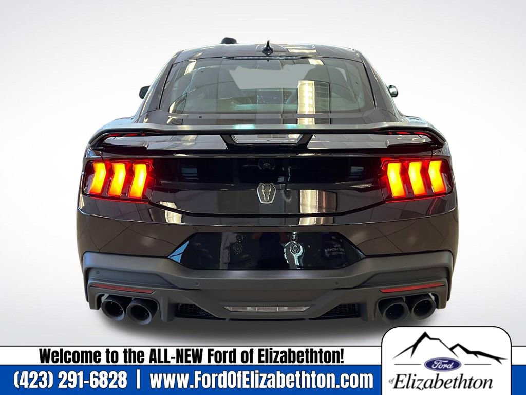 New 2025 Ford Mustang Dark Horse image 3