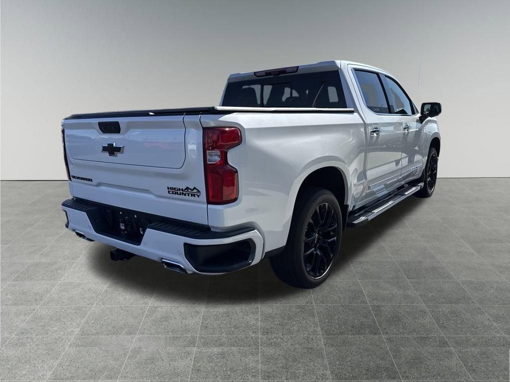 Used 2023 Chevrolet Silverado 1500 High Country w/ High Country Premium Package image 6