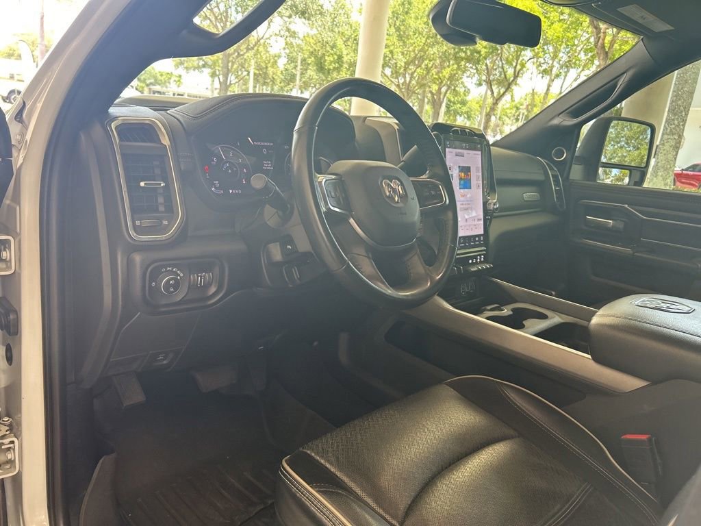 Used 2024 RAM 2500 Laramie w/ Night Edition AWD/4WD image 6