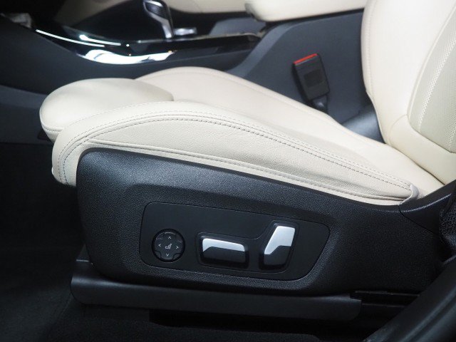 Used 2023 BMW X3 sDrive30i w/ Premium Package RWD image 70