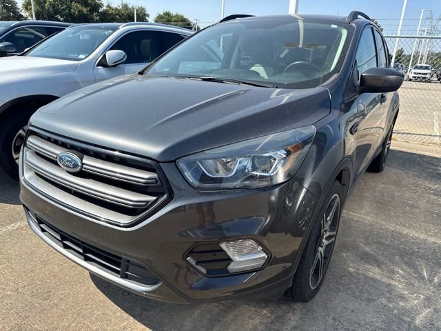Used 2019 Ford Escape SEL FWD image 1