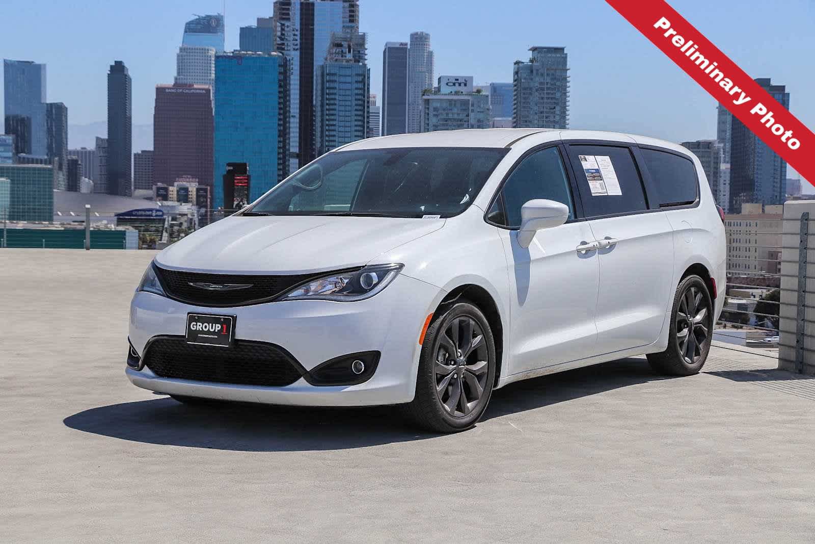 Used 2018 Chrysler Pacifica Touring Plus w/ S Appearance Package