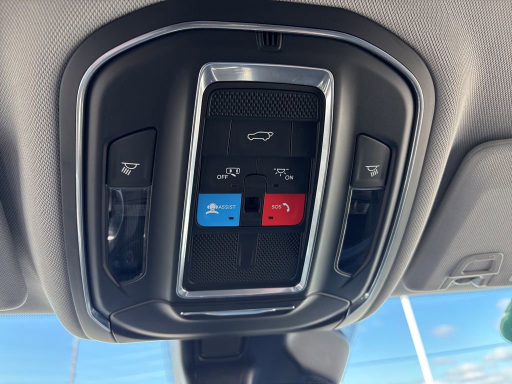 Used 2021 Jeep Grand Cherokee L Limited image 49