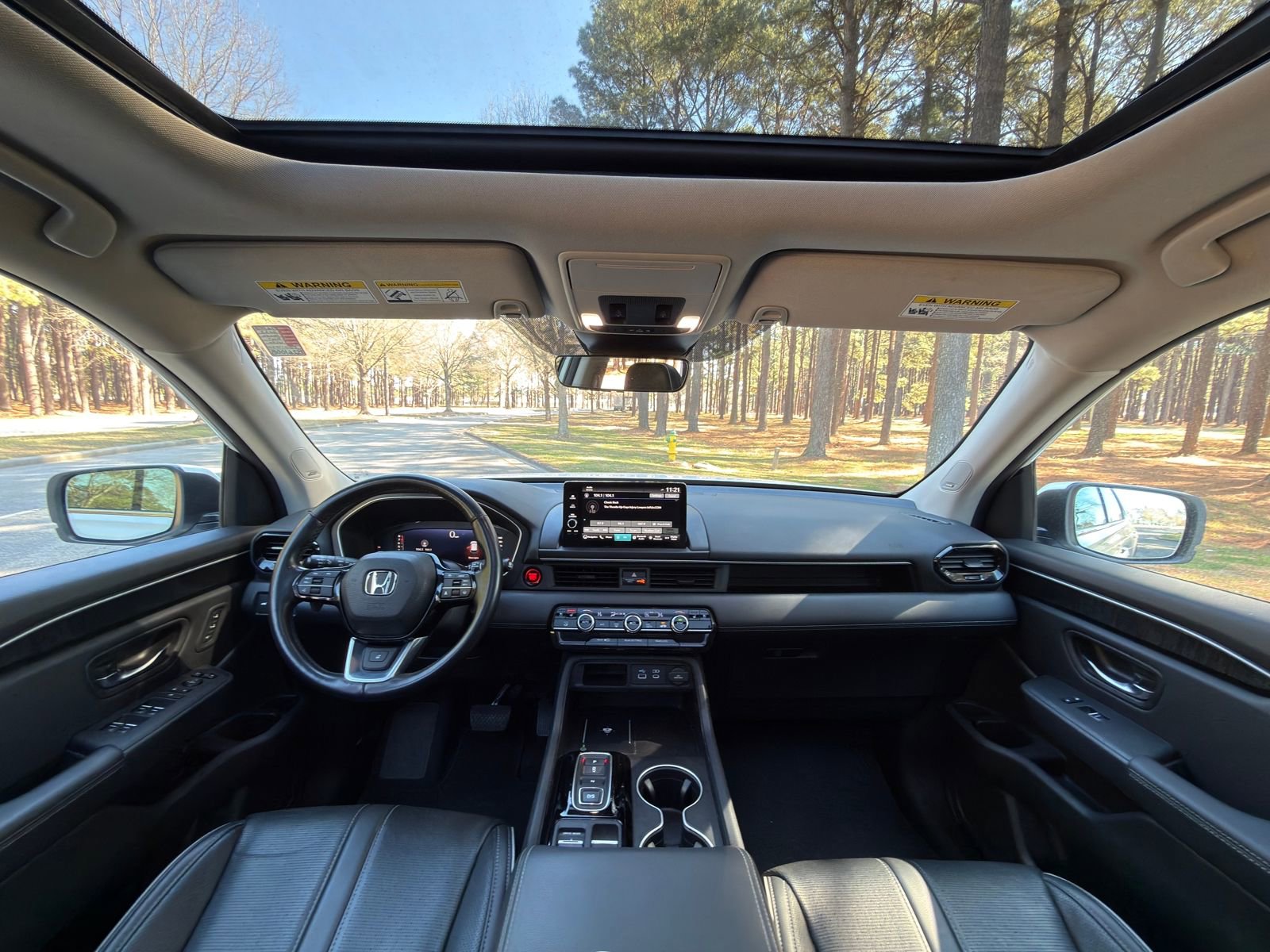 Used 2023 Honda Pilot Elite image 2