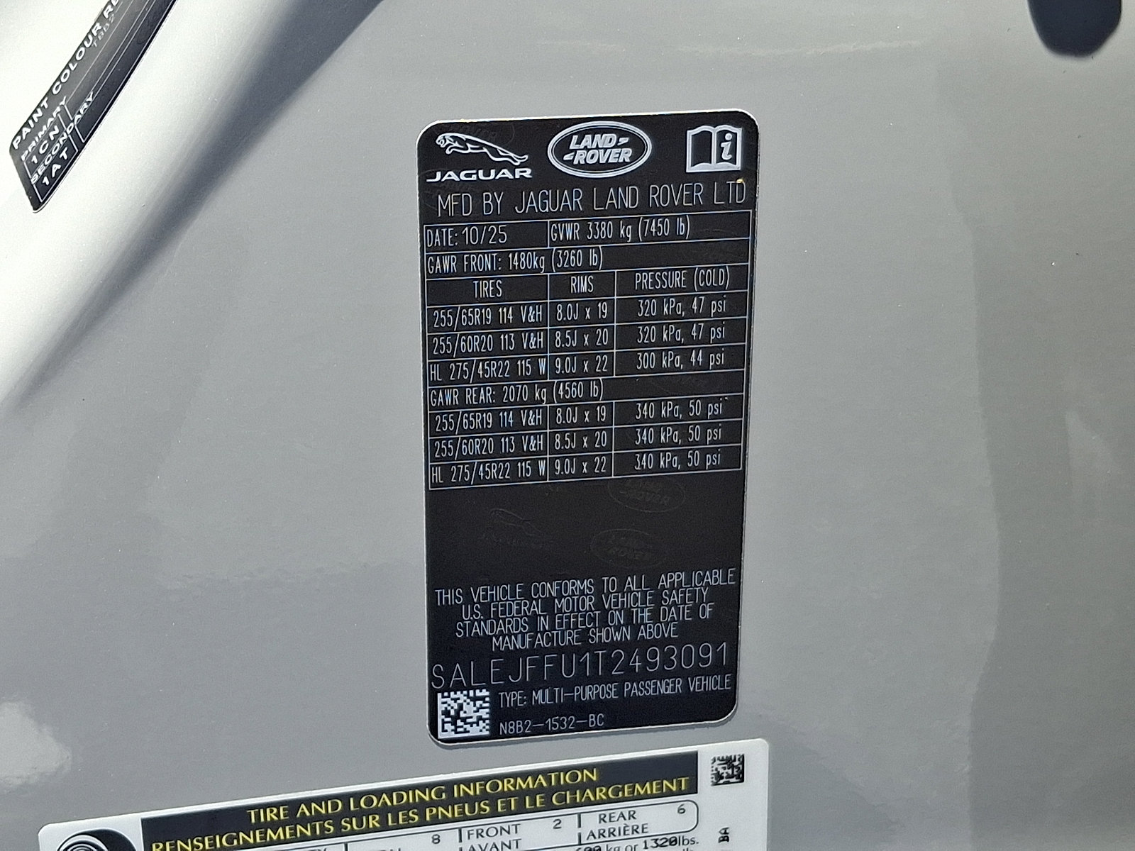 Used 2026 Land Rover Defender 130 S AWD/4WD image 27