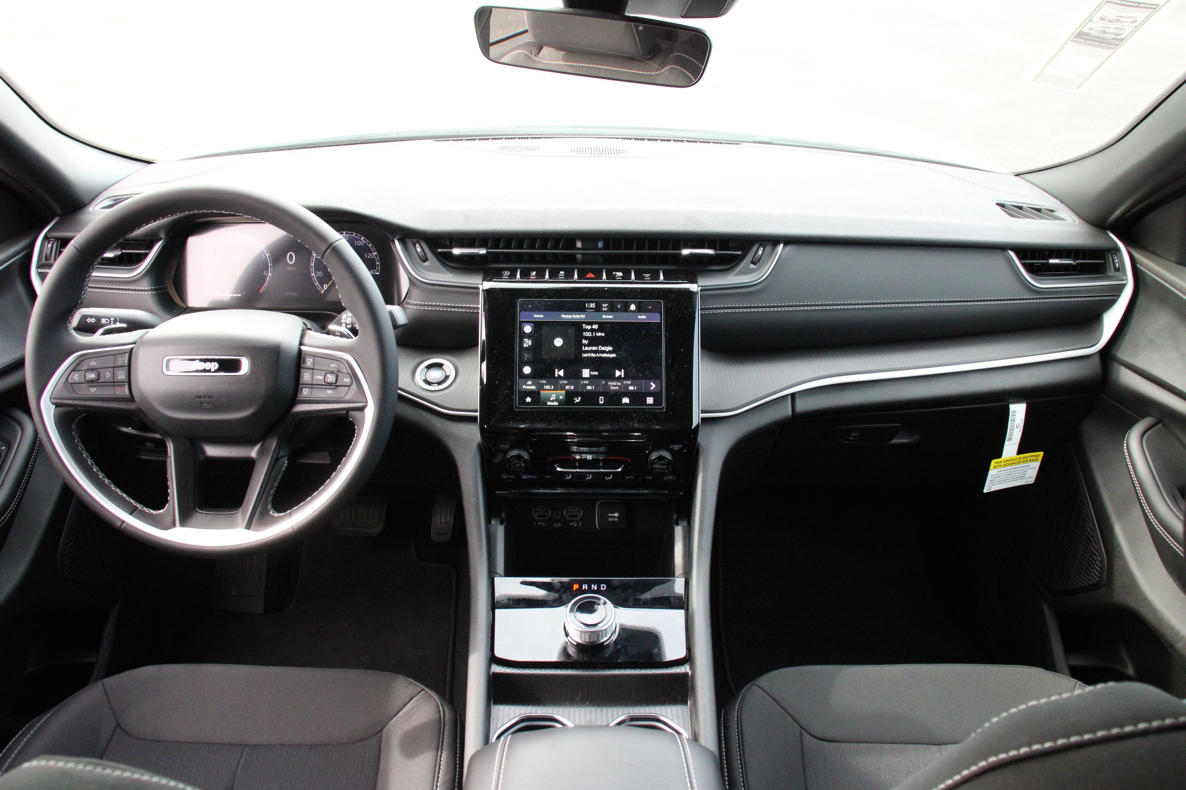 New 2025 Jeep Grand Cherokee Laredo w/ MOPAR Finishing Package image 2