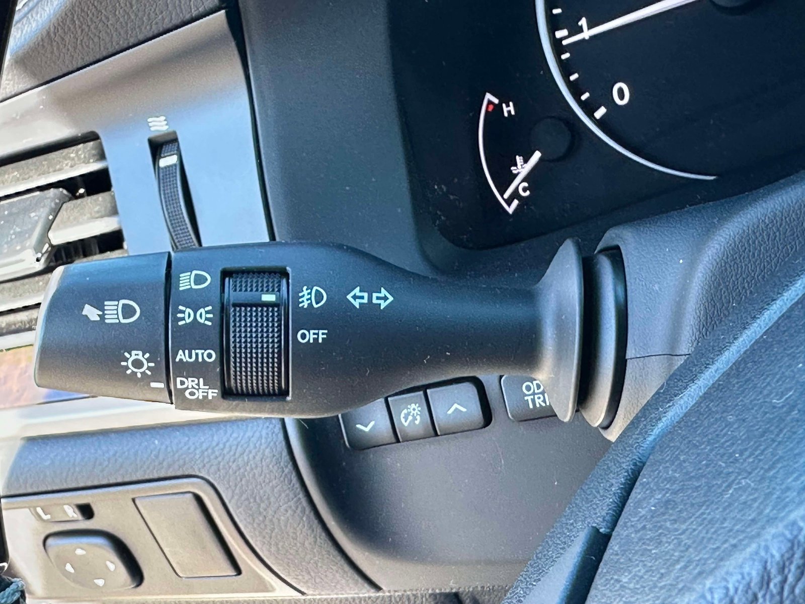 Used 2015 Lexus ES 350 image 19