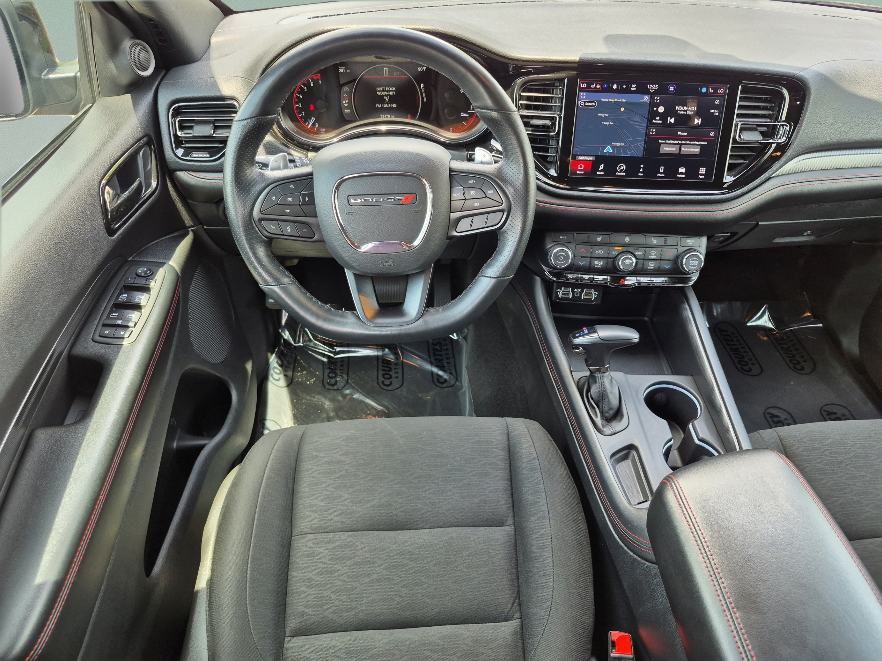 Used 2025 Dodge Durango GT RWD image 16