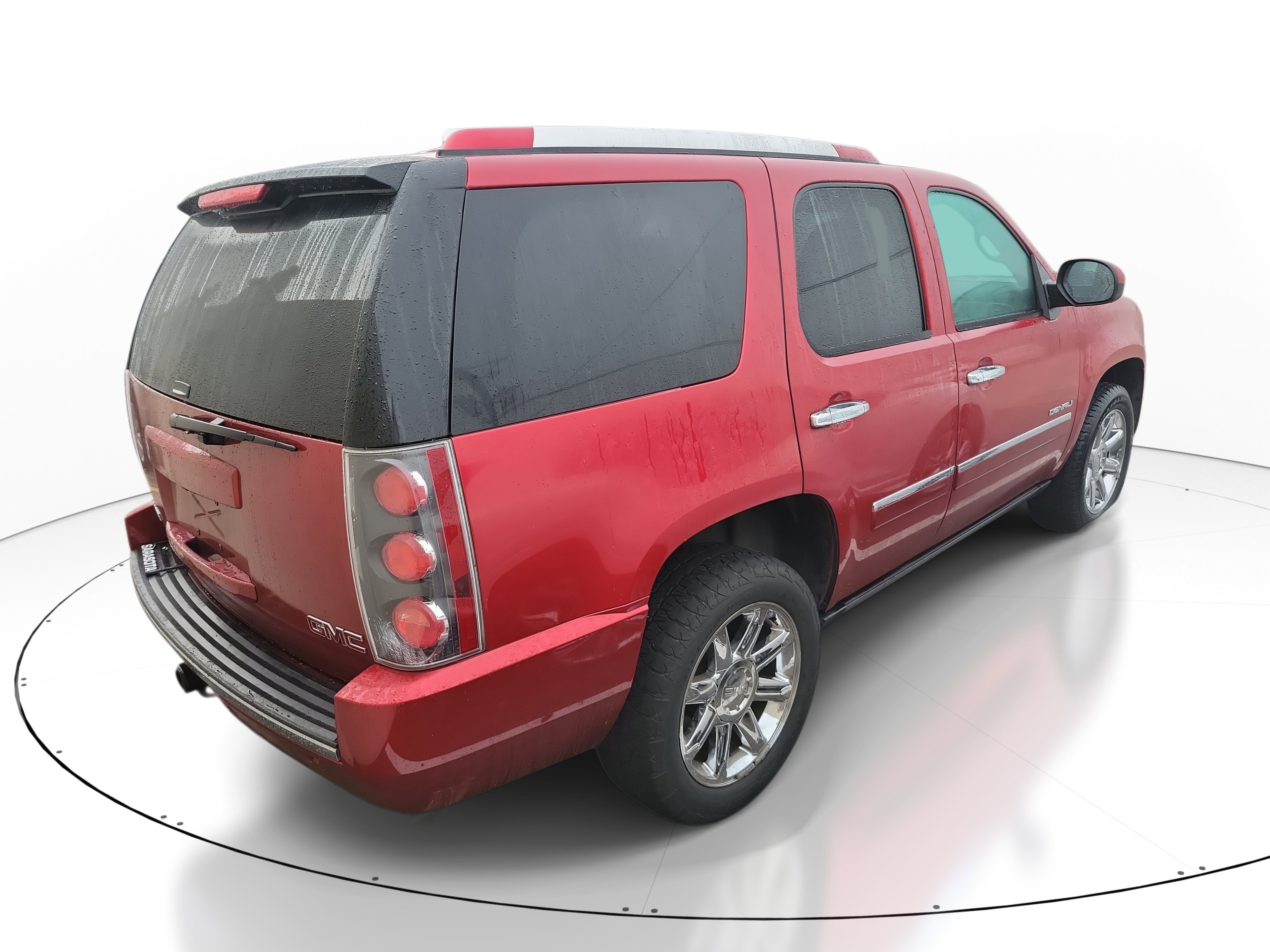 Used 2013 GMC Yukon Denali image 9
