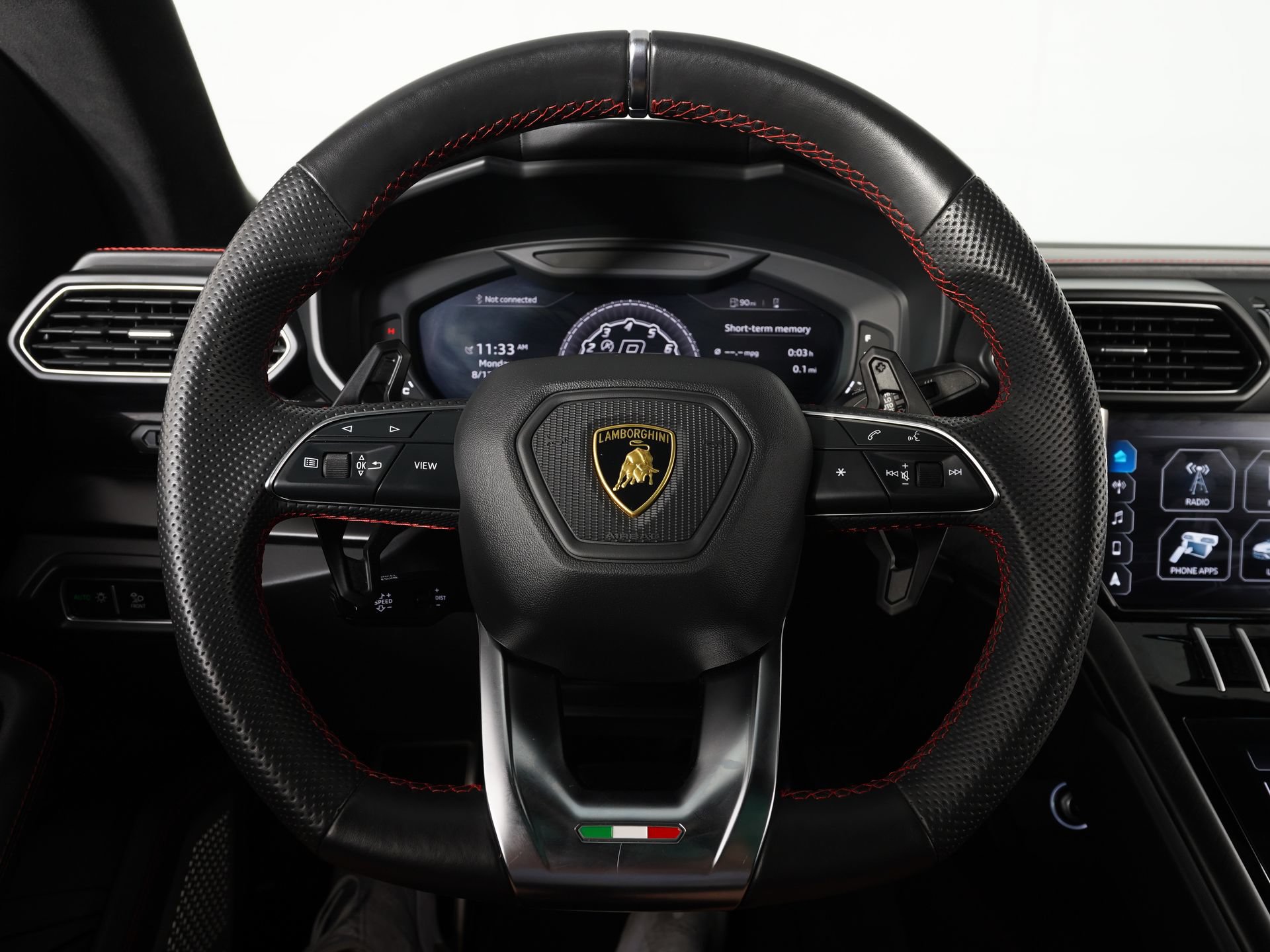 Used 2021 Lamborghini Urus AWD/4WD image 16