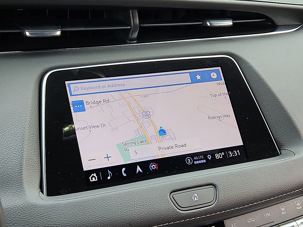 Used 2022 Cadillac XT4 Premium Luxury w/ Cold Weather Package image 16