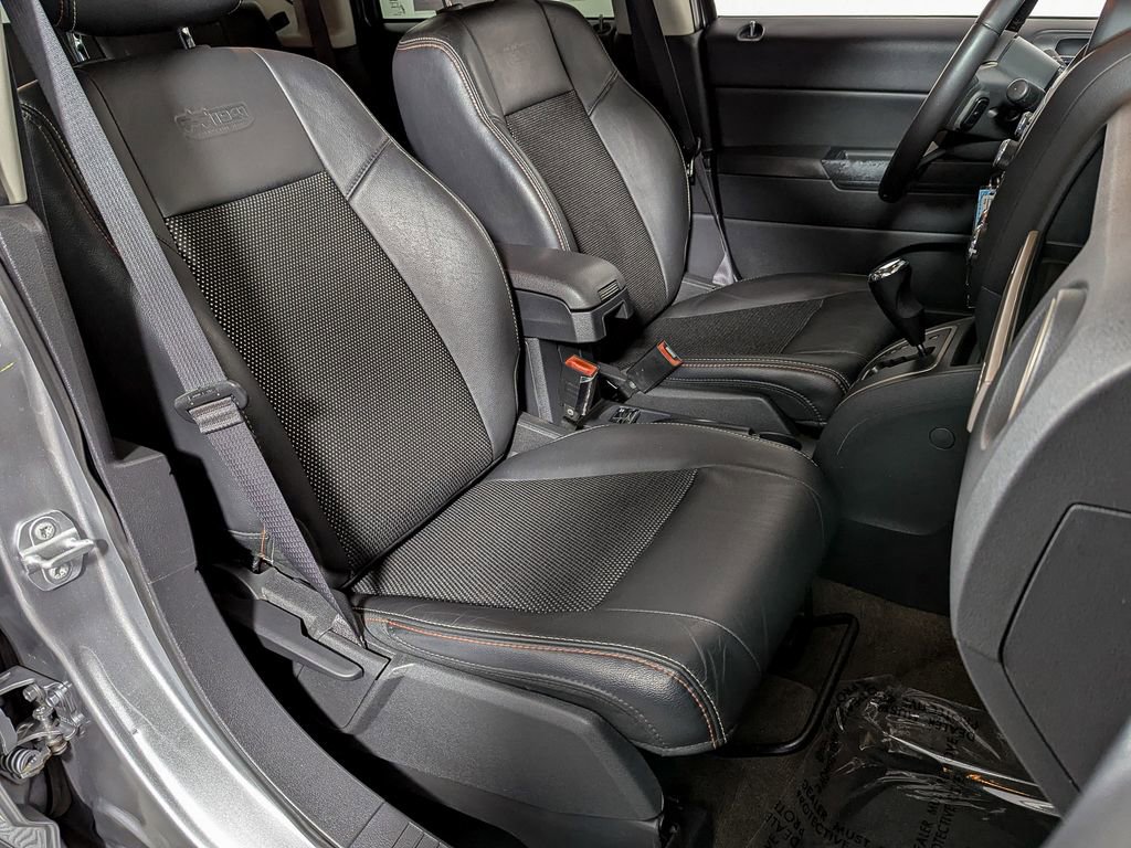 Used 2016 Jeep Compass 75th Anniversary w/ Power Value Group image 23