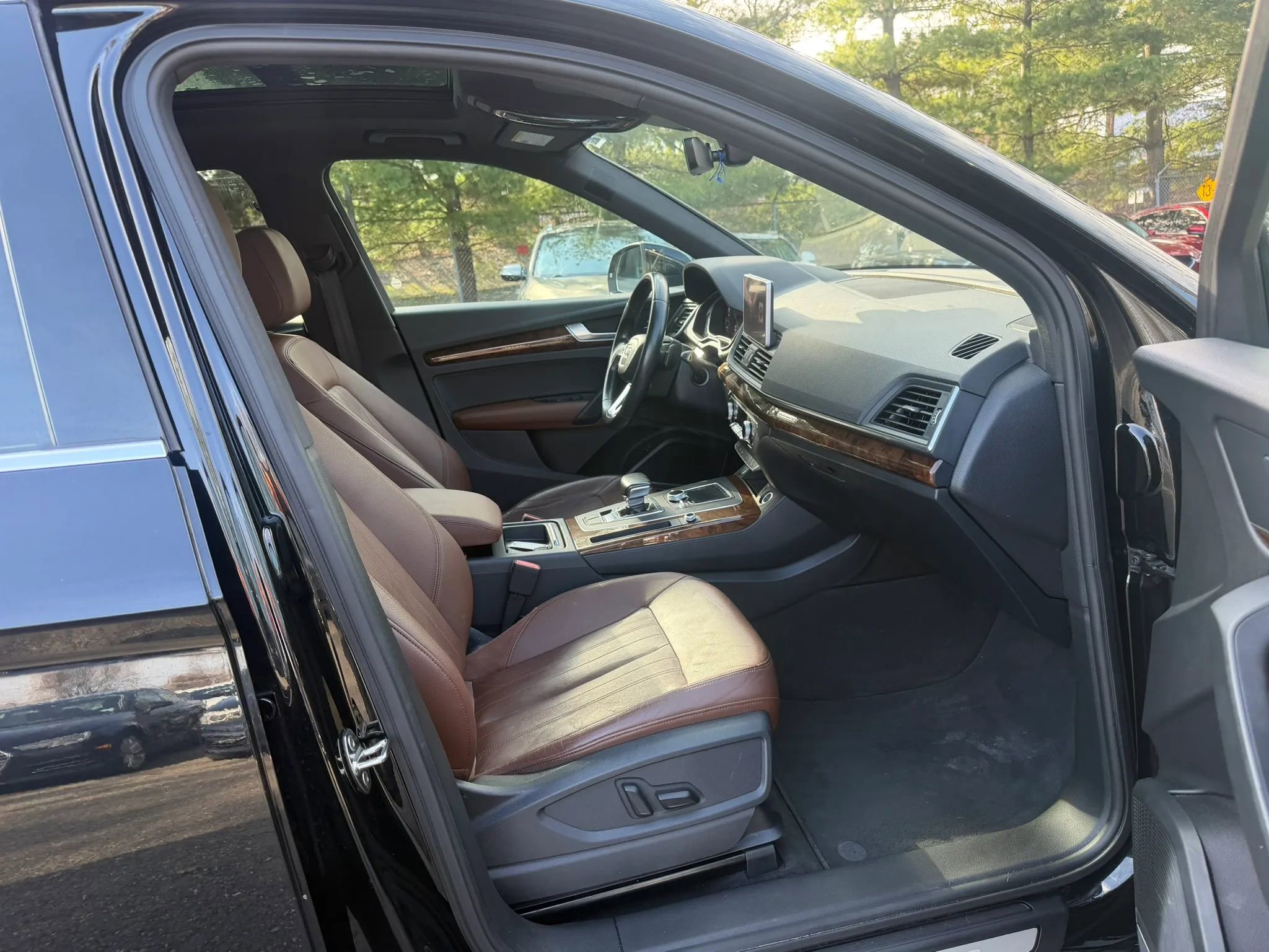 Used 2018 Audi Q5 2.0T Premium Plus w/ Premium Plus Package image 26