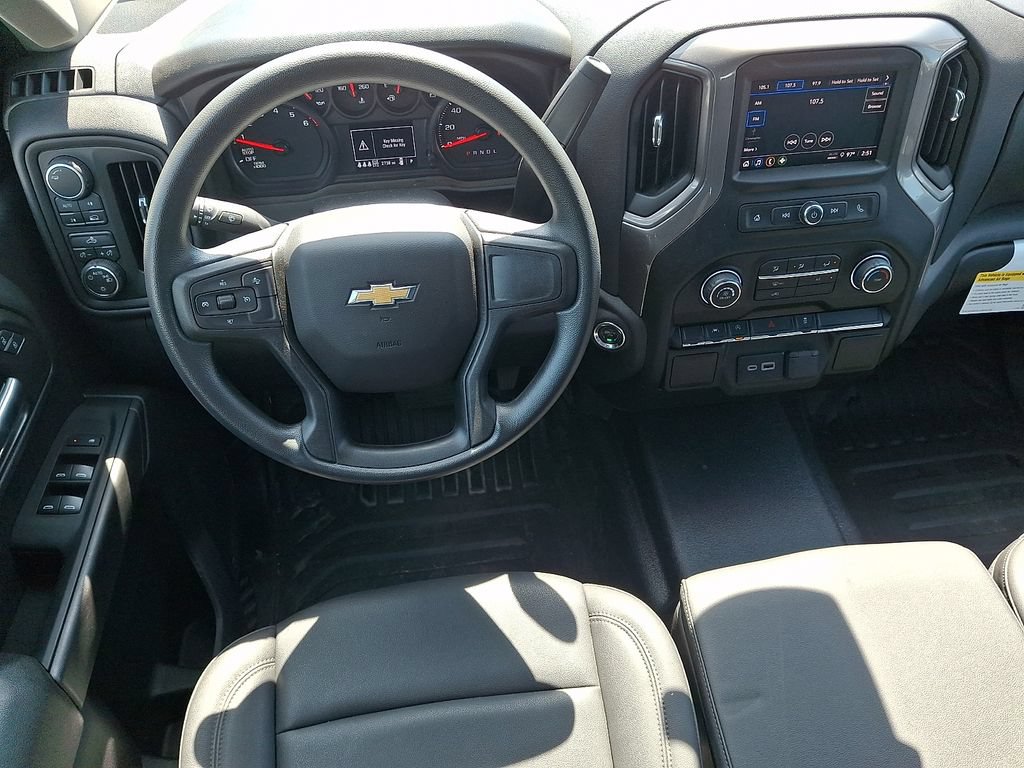 Used 2026 Chevrolet Silverado 1500 W/T w/ Trailering Package AWD/4WD image 11