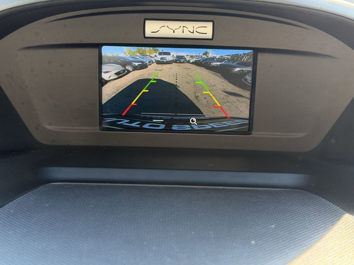 Used 2017 Ford Escape SE image 13
