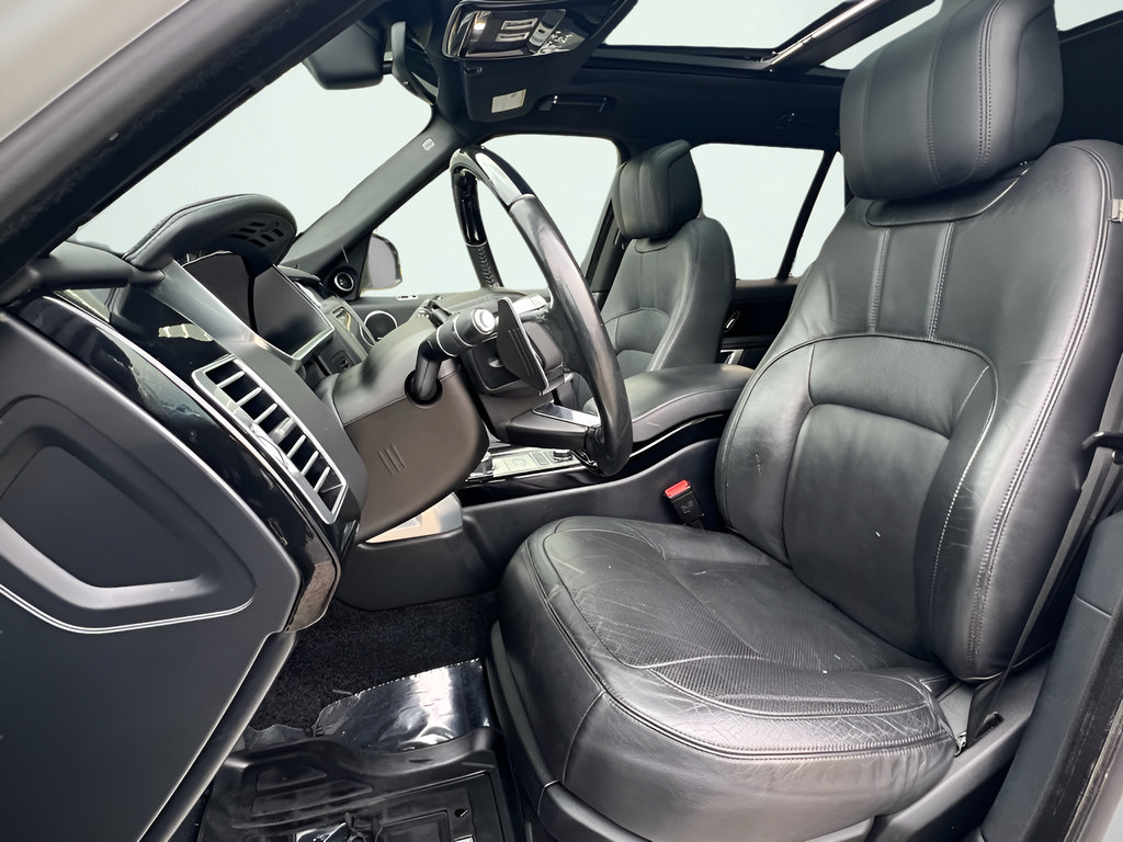 Used 2018 Land Rover Range Rover Supercharged AWD/4WD image 18