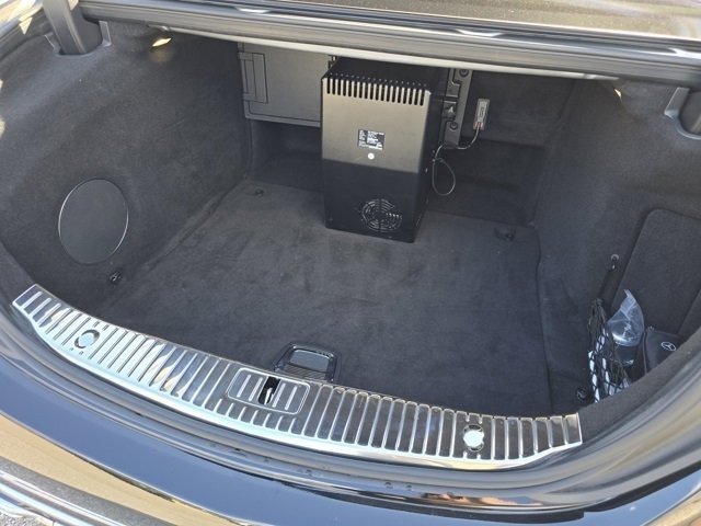 Used 2020 Mercedes-Benz Maybach S 650 image 32