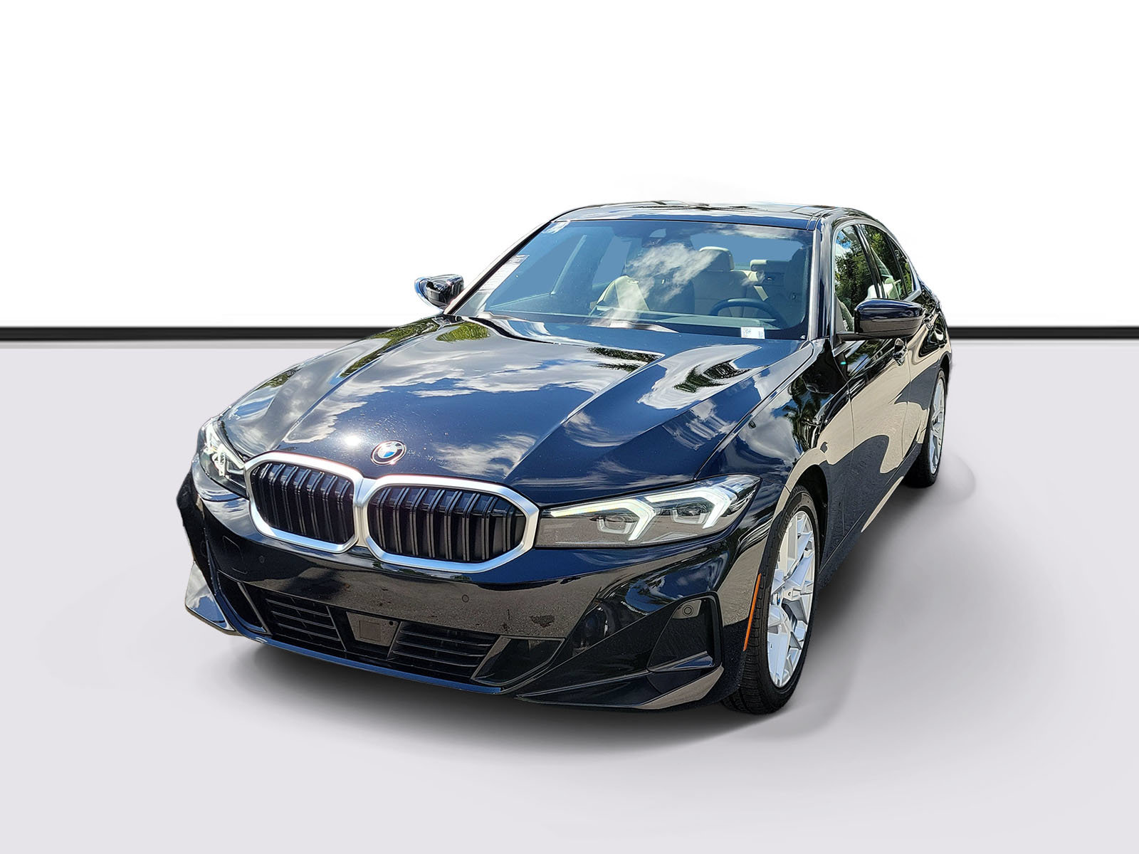 Used 2026 BMW 330i Sedan RWD image 2
