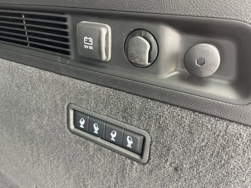 New 2026 Jeep Grand Wagoneer Summit image 47