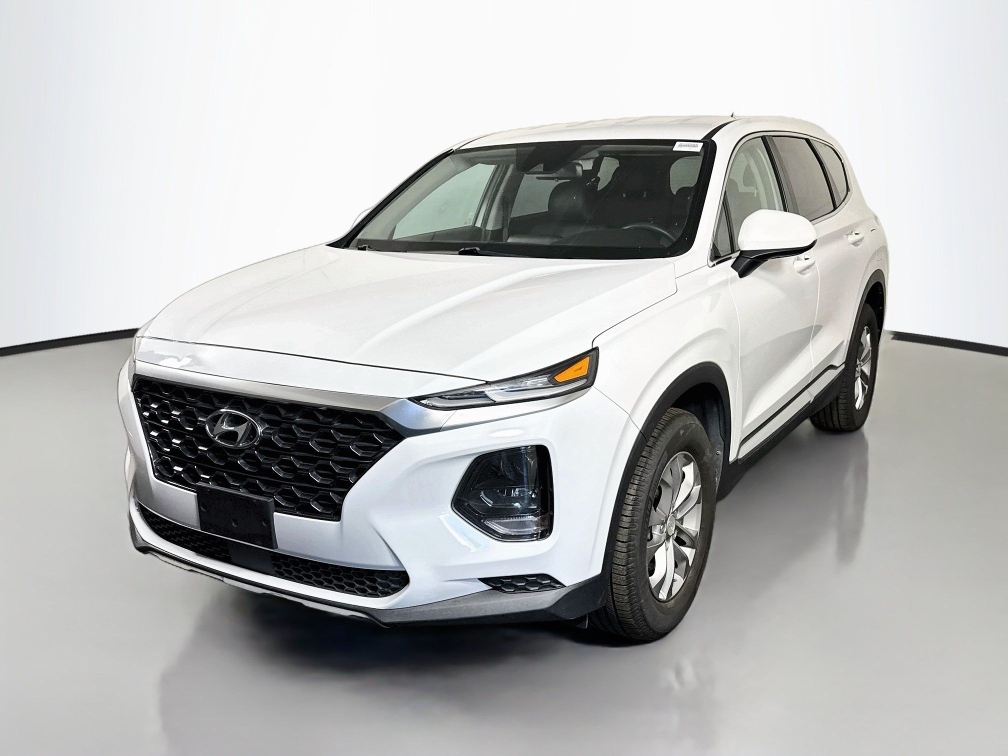 Used 2020 Hyundai Santa Fe SE FWD image 4