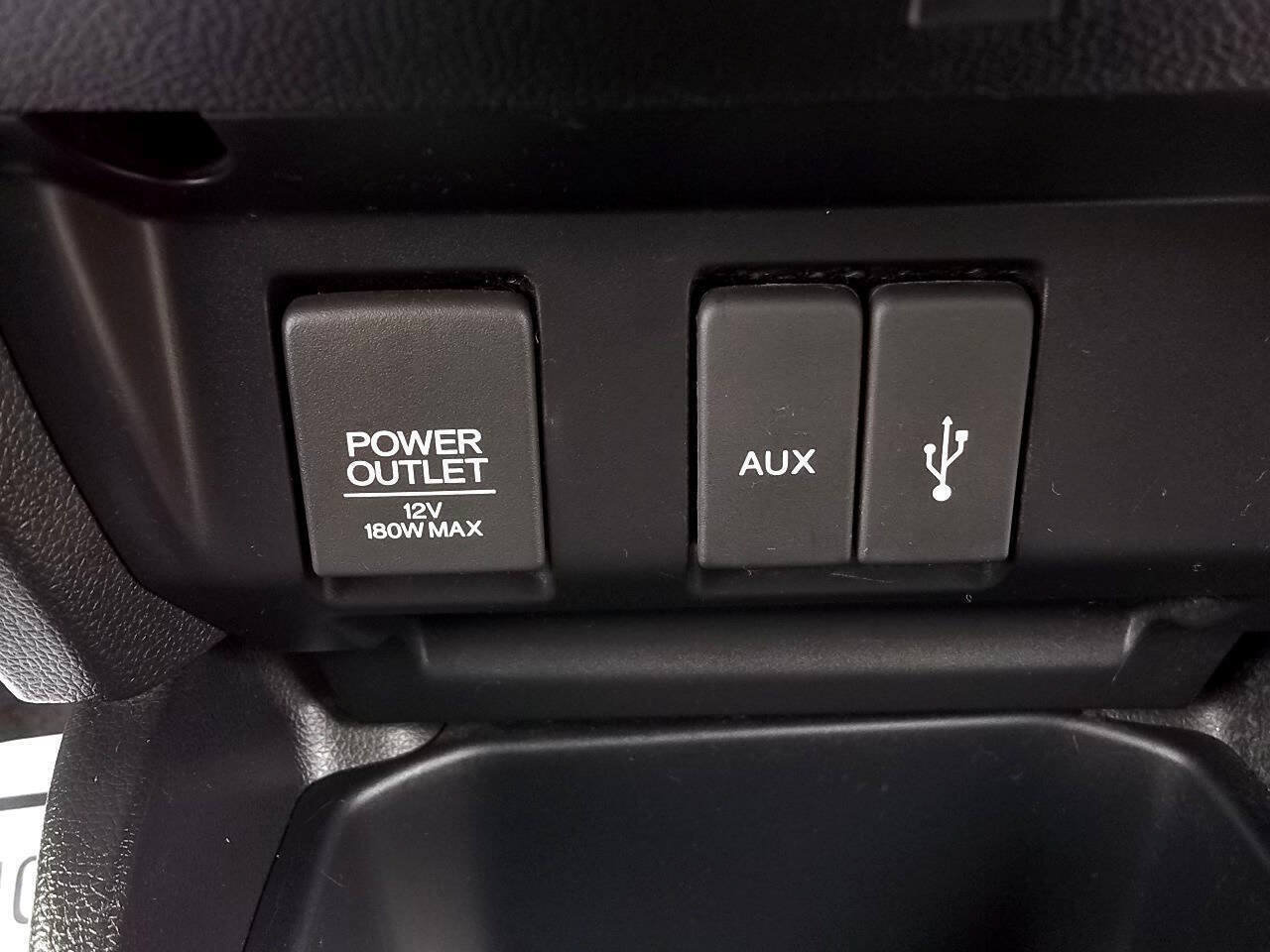 Used 2015 Honda Fit LX image 24