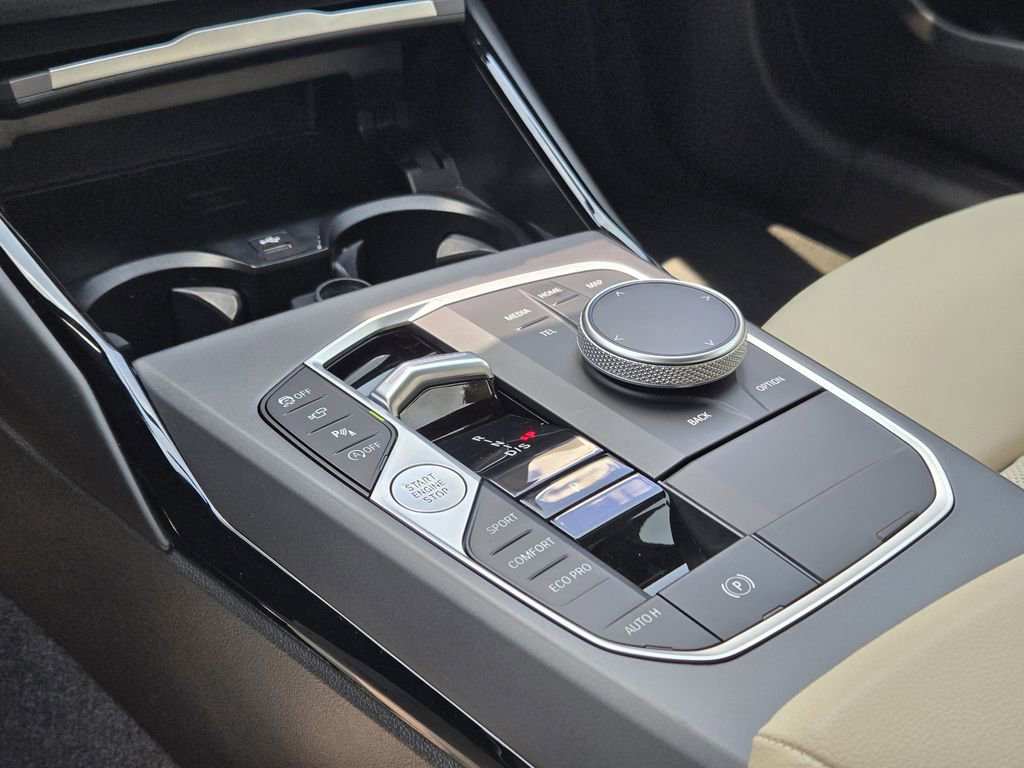 Used 2024 BMW 230i Coupe w/ Premium Package RWD image 9