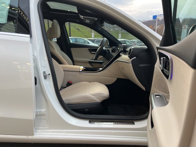 Used 2024 Mercedes-Benz C 300 4MATIC Sedan image 26