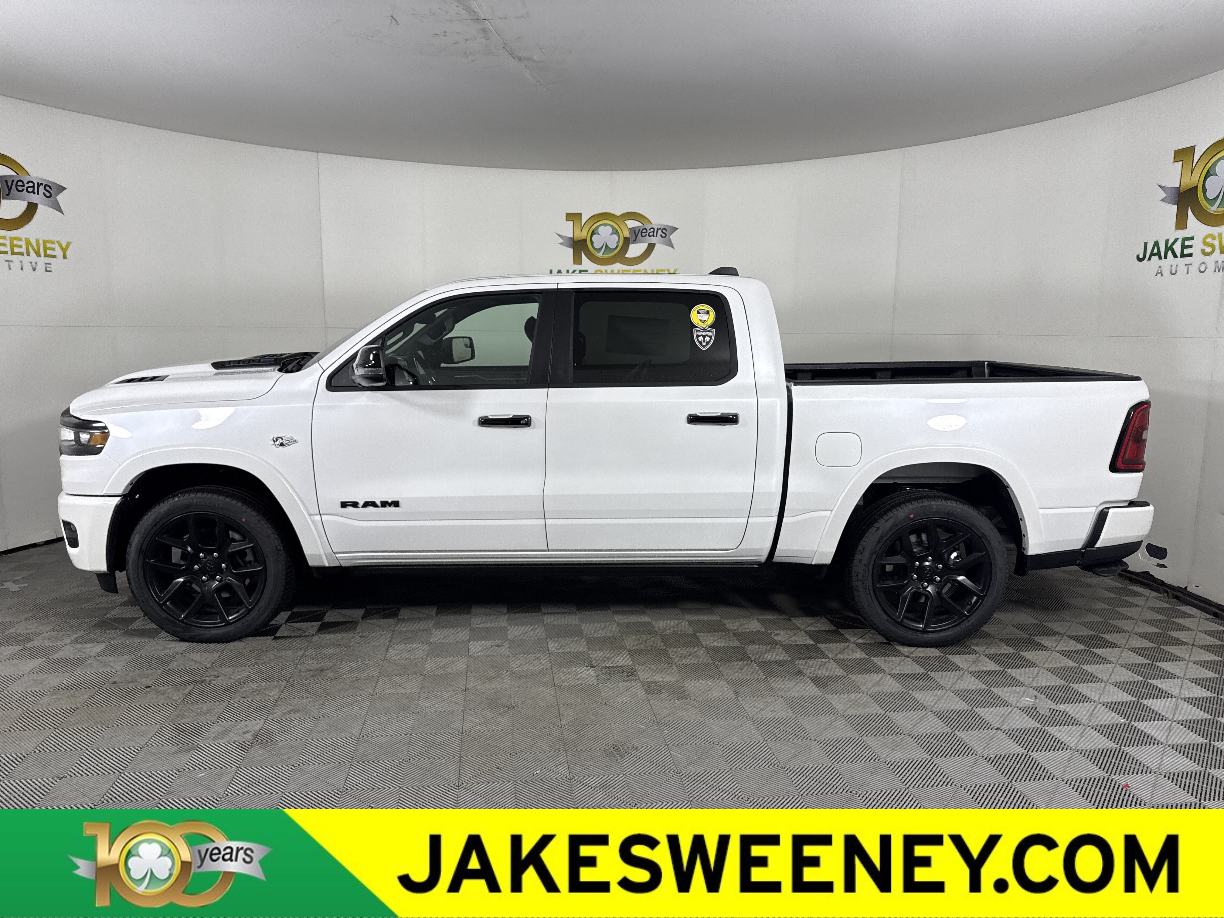 New 2026 RAM 1500 Laramie w/ Night Edition AWD/4WD image 5