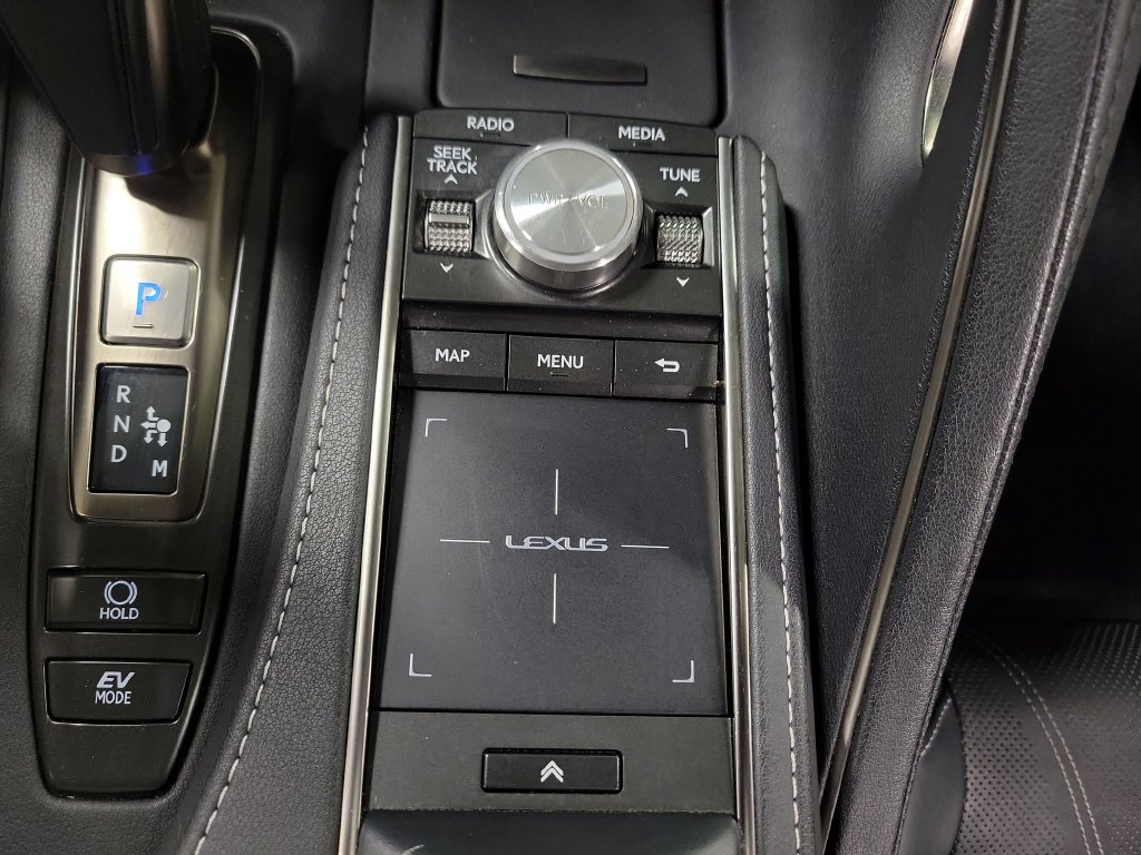 Used 2019 Lexus LC 500h w/ Convenience Package RWD image 18