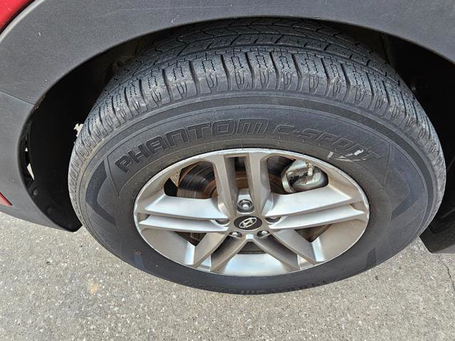 Used 2017 Hyundai Santa Fe Sport image 24