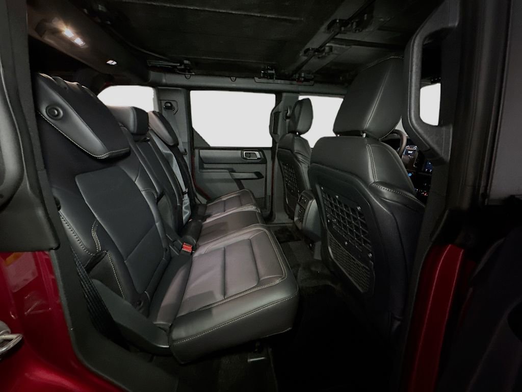 New 2025 Ford Bronco Badlands image 30