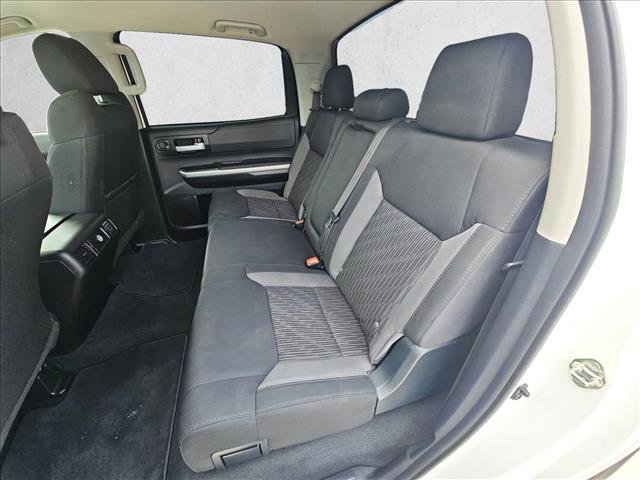Used 2016 Toyota Tundra SR5 w/ SR5 Upgrade Package image 17