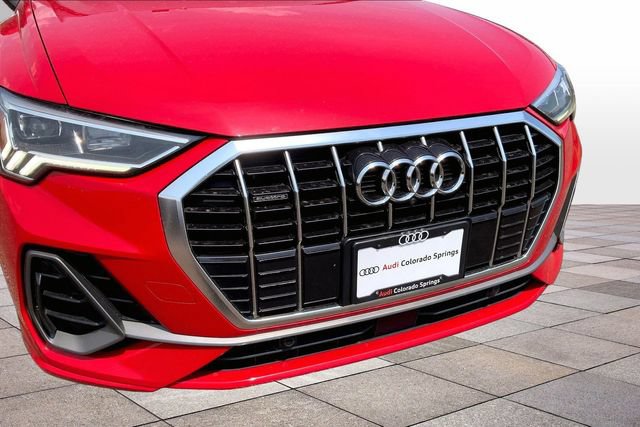Used 2020 Audi Q3 2.0T Prestige w/ Prestige Package AWD/4WD image 30