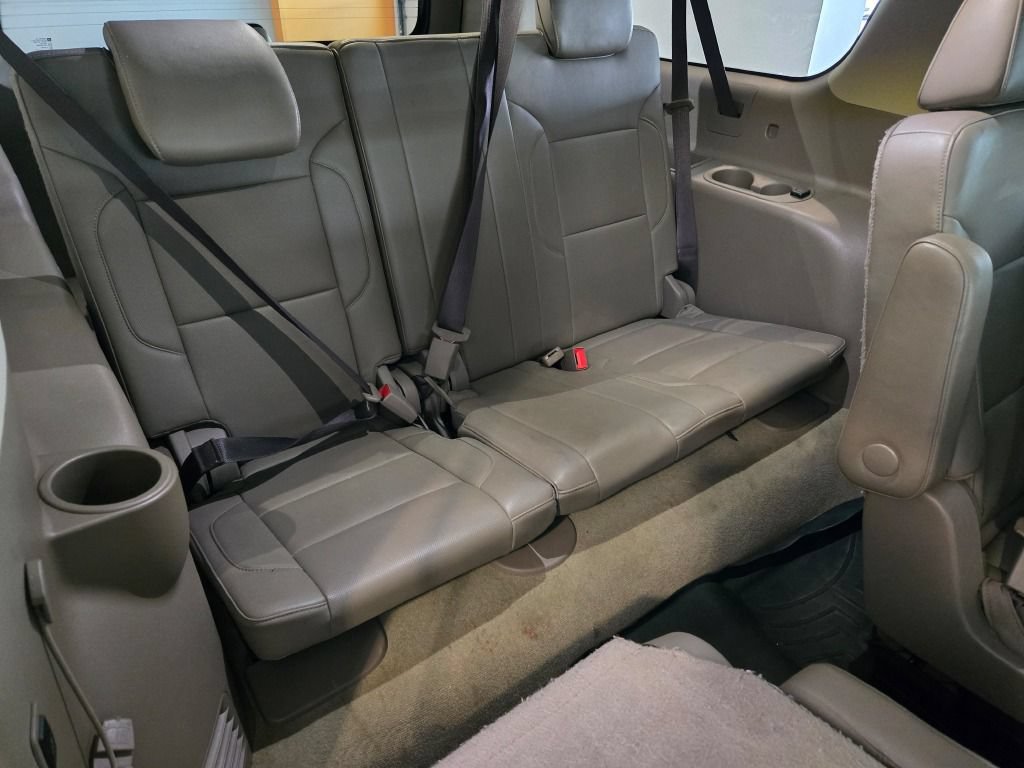 Certified 2018 Chevrolet Suburban Premier AWD/4WD image 11