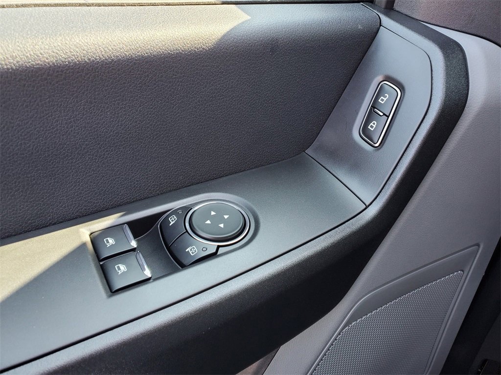 New 2026 Ford F350 4x4 Regular Cab Super Duty image 18