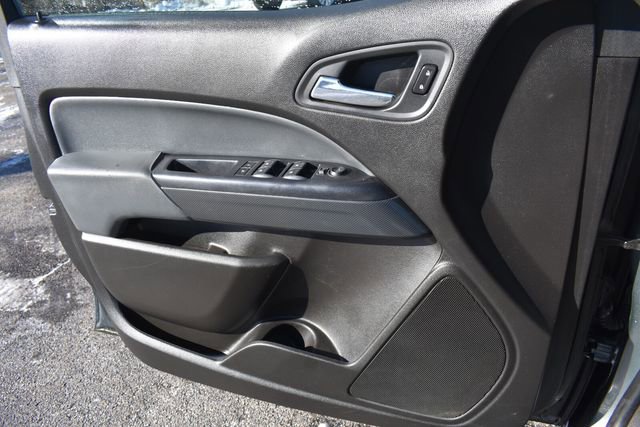 Used 2015 Chevrolet Colorado Z71 image 33