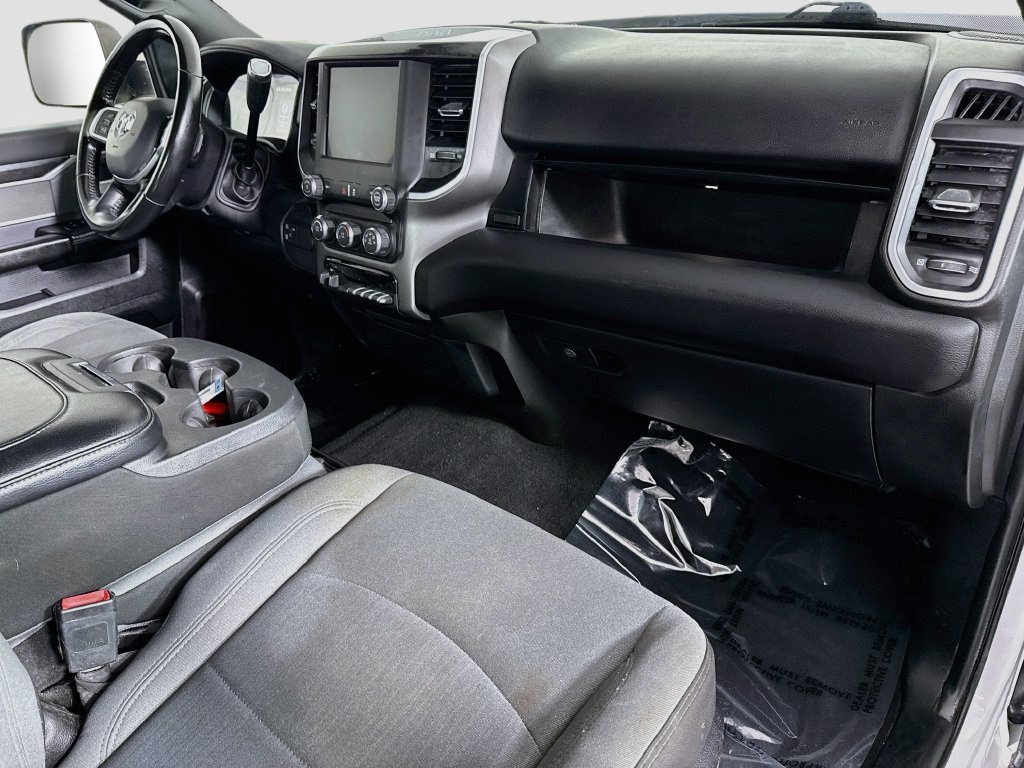 Used 2022 RAM 2500 Big Horn w/ Level 1 Equipment Group AWD/4WD image 28
