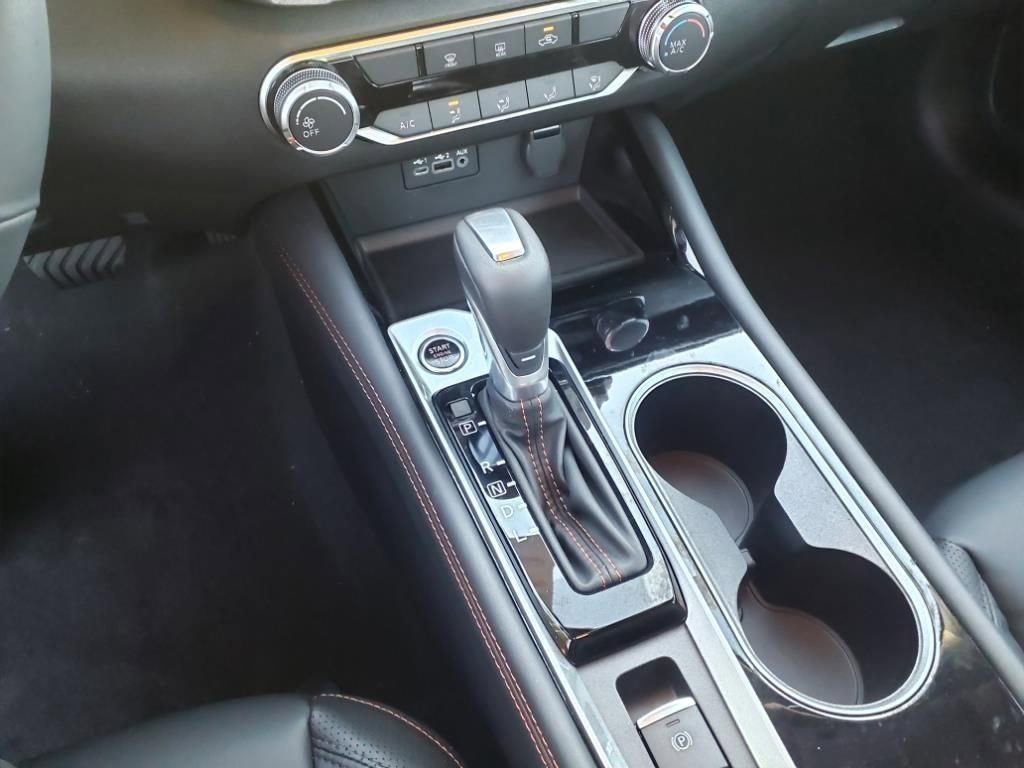 Certified 2025 Nissan Altima 2.5 SR image 14