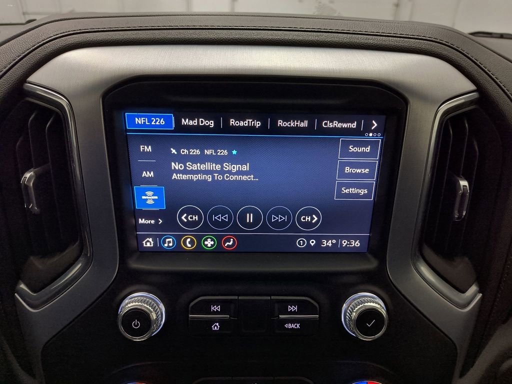 Used 2022 GMC Sierra 1500 SLT w/ SLT Premium Package image 23