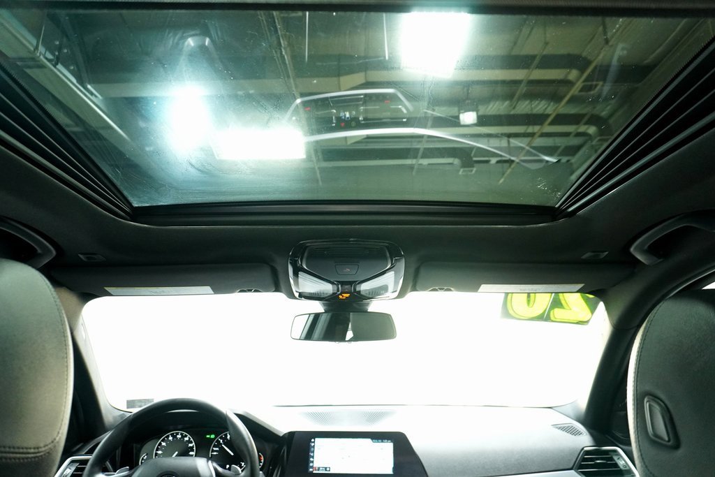 Used 2020 BMW 330i xDrive Sedan w/ Convenience Package image 21