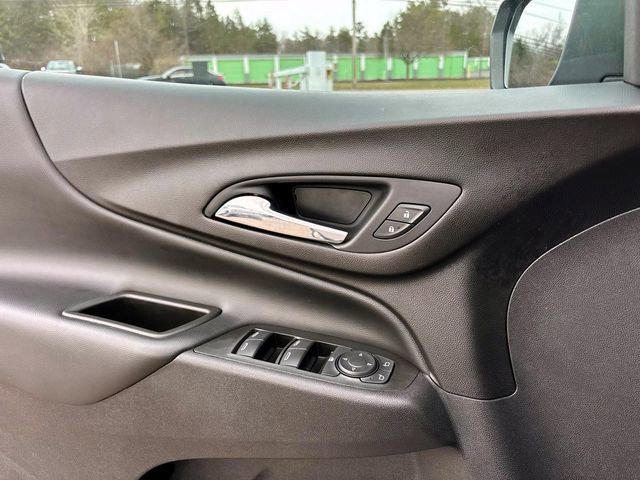 Used 2021 Chevrolet Equinox LT image 16