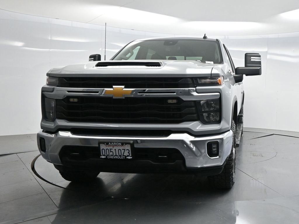 Used 2024 Chevrolet Silverado 2500 LT w/ Convenience Package image 38