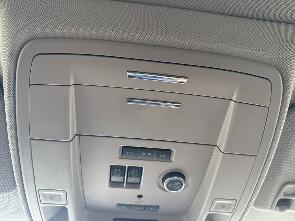 Used 2020 GMC Yukon XL SLT image 43