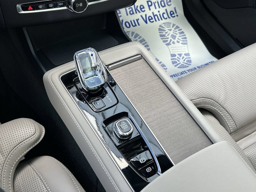 New 2026 Volvo XC90 B6 Ultra w/ Lounge Package AWD/4WD image 22