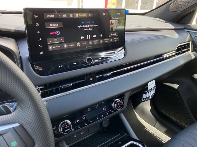New 2026 Mitsubishi Outlander SEL Black Edition AWD/4WD image 16