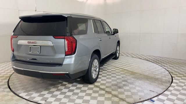 Used 2023 GMC Yukon SLT w/ SLT Luxury Package AWD/4WD image 8
