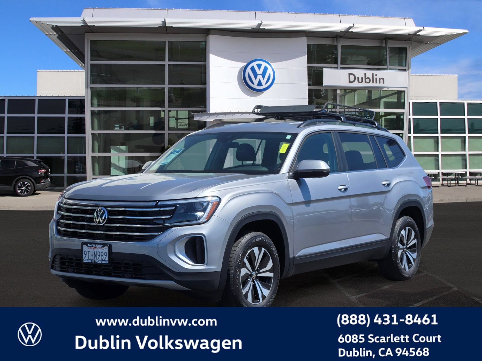 Used 2024 Volkswagen Atlas SE FWD image 8
